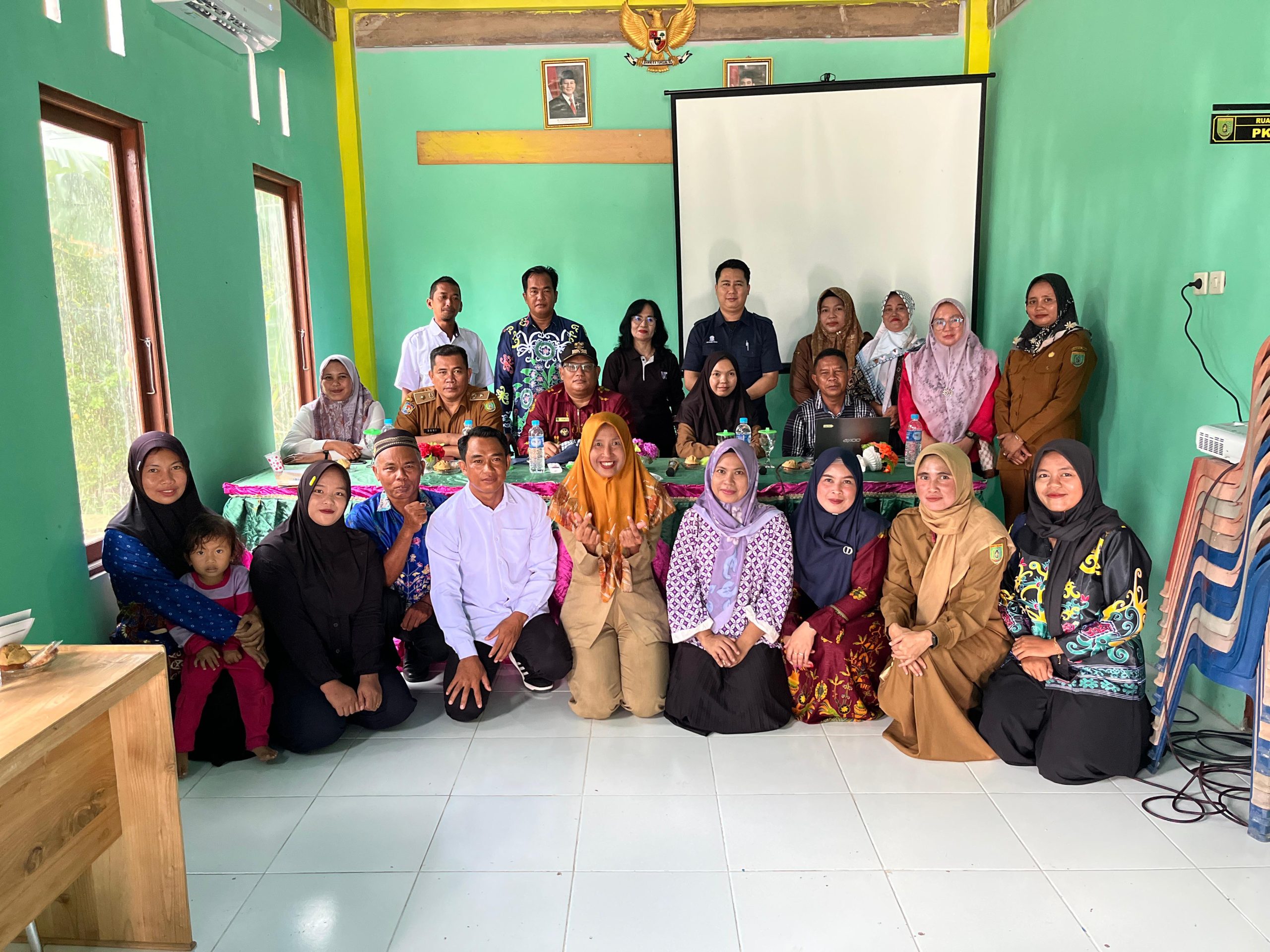 Sosialisasi dan Promosi Universitas Terbuka Palangka Raya Digelar di Aula Kantor Desa Janggi
